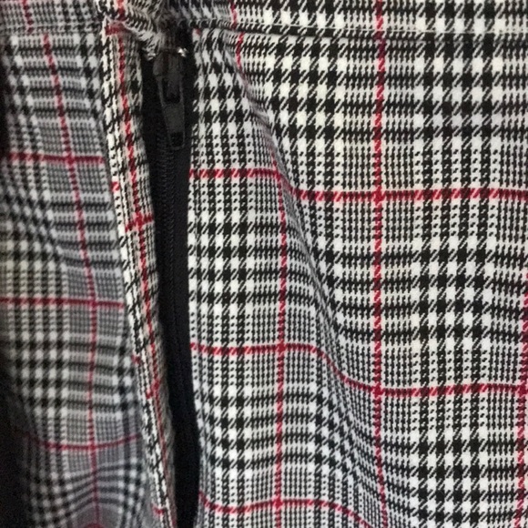 Forever 21 plaid jump suit - Picture 9 of 12